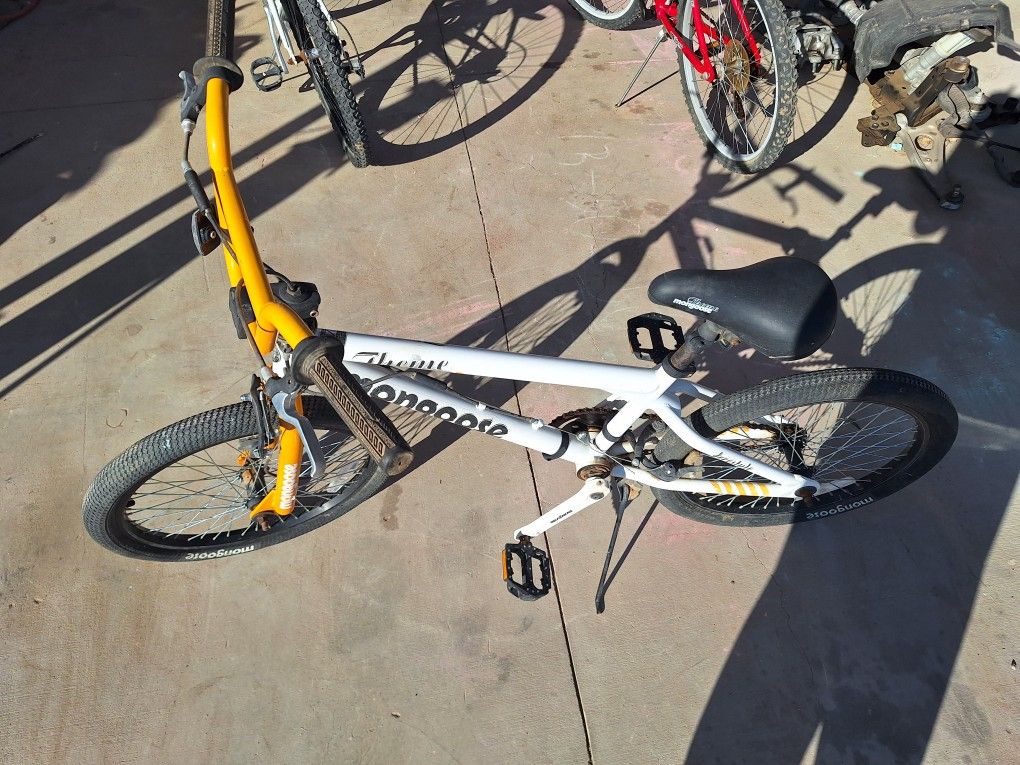 Mongoose Kid bike 