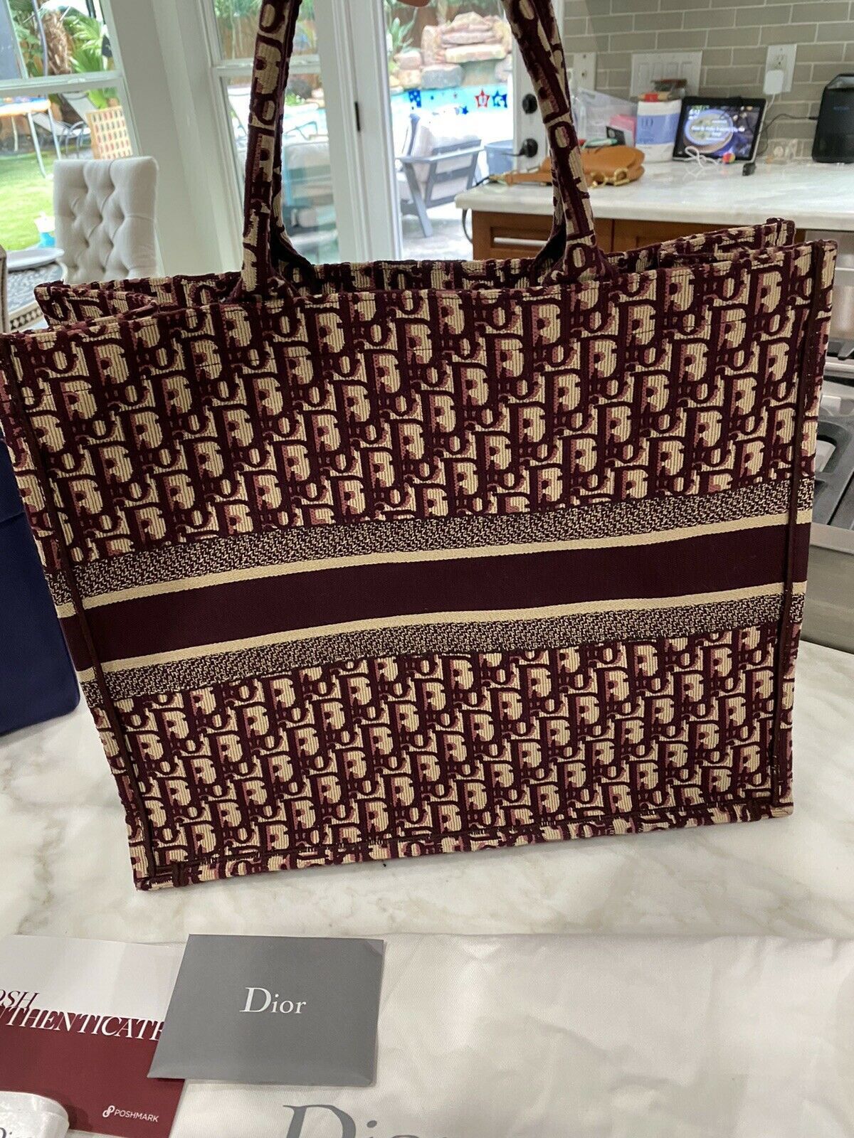 Dior Book Tote Bag Christian Dior Logo Shoppingbag Large Handbag for Sale  in Boynton Beach, FL - OfferUp