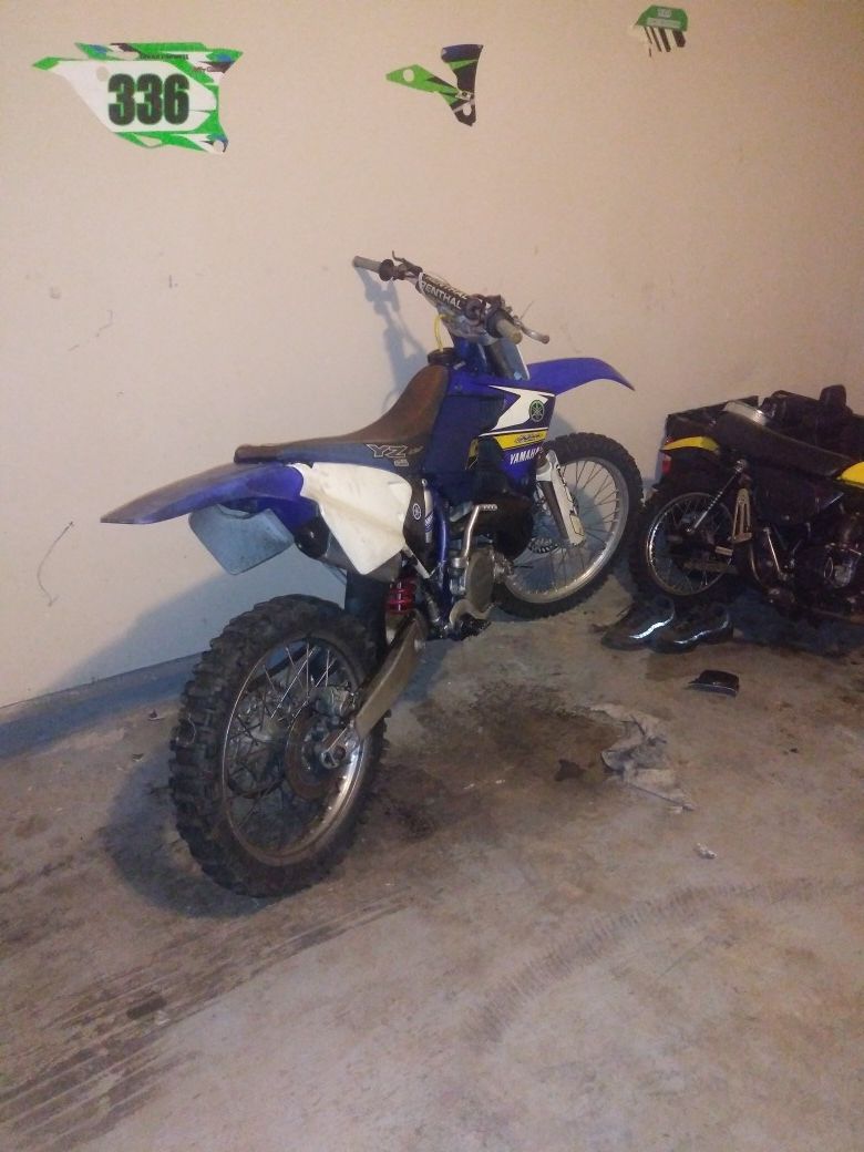 2002 yz250