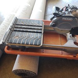 Rigid Wet Saw With Stand