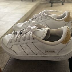 Adidas Size 7 In Women