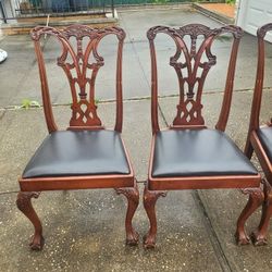 Beautiful 6 Antique Chippendale Style Chairs 
