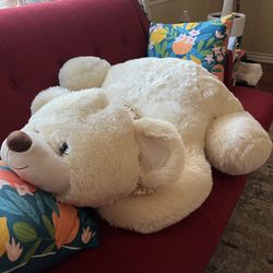 Giant White Teddy Bear Lying Flat On The Ground For Gift