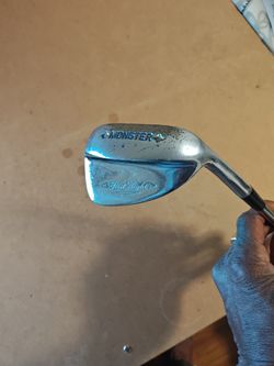 *Rare* Vintage Monster Wedge Golf Club 