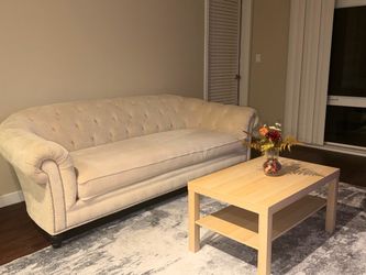 Cream tufted Sofa couch