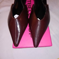 Woman's Dress Shoes