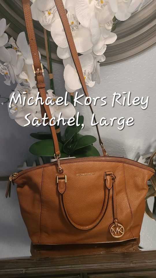 Michael Kors Riley Satchel Large