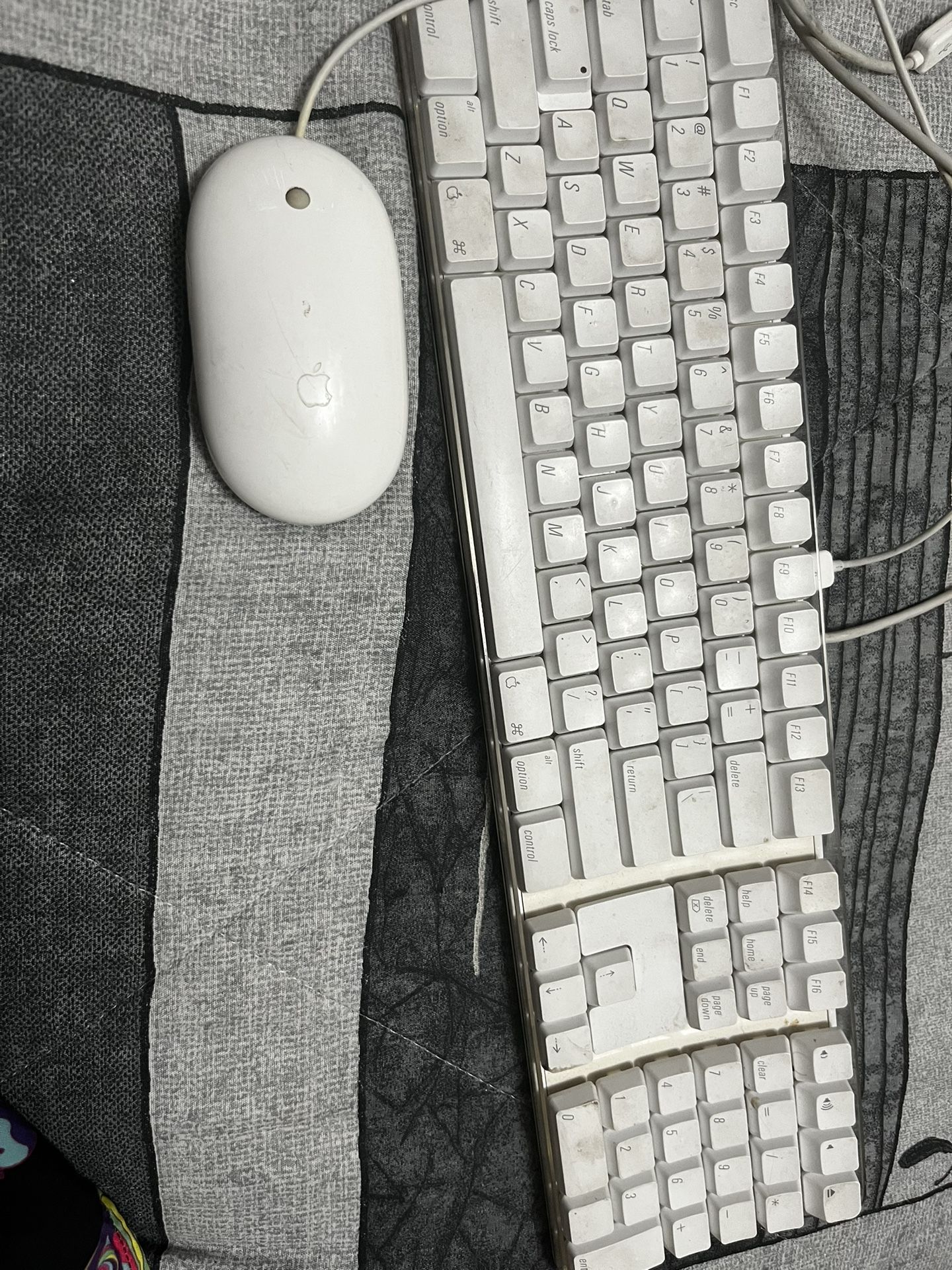 Apple Keyboard A1048 & Mouse A1152 Wired