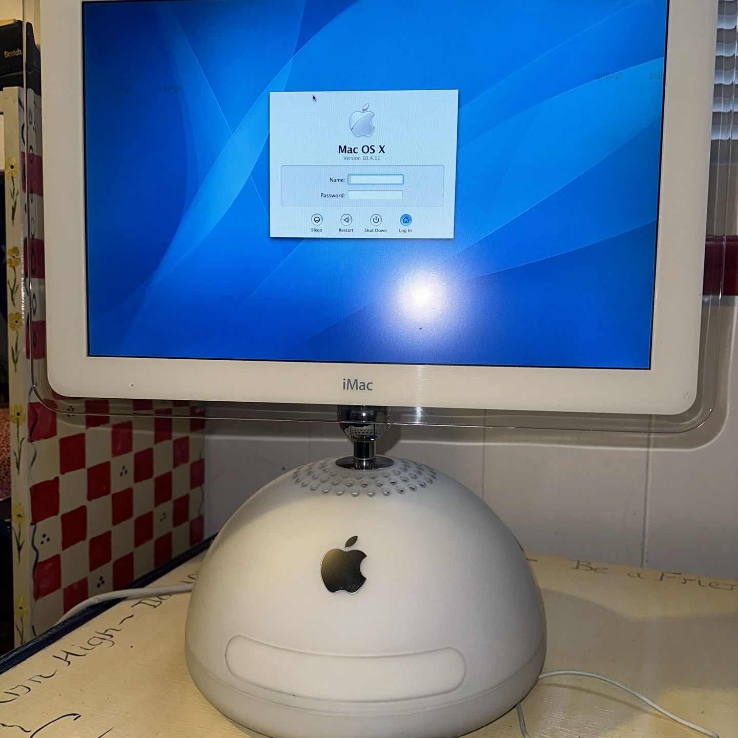 Macデスクトップ imac G4 Happy Twentieth Birthday, iMac G4 — Userlandia