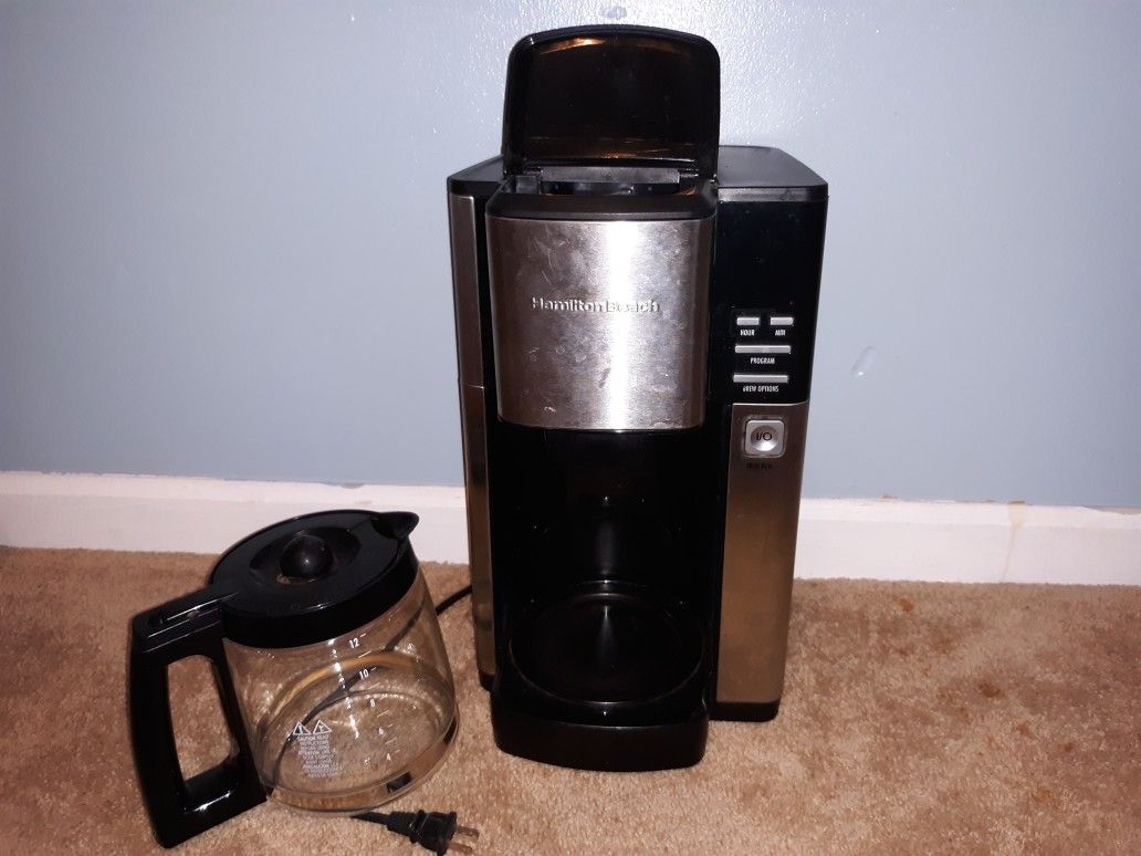 PRICE DROP Hamilton Beach coffee maker makes 2 to 12 cups.