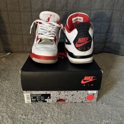 Air Jordan 4 Retro OG “Fire Red” 2020