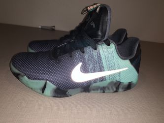NIKE KOBE XI (ALL STAR) (KIDS) 5Y