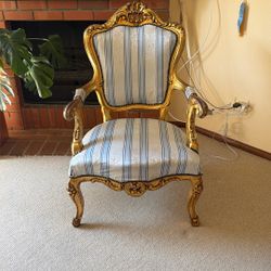 Elegant Vintage Gold Accent Armchair – Excellent Condition