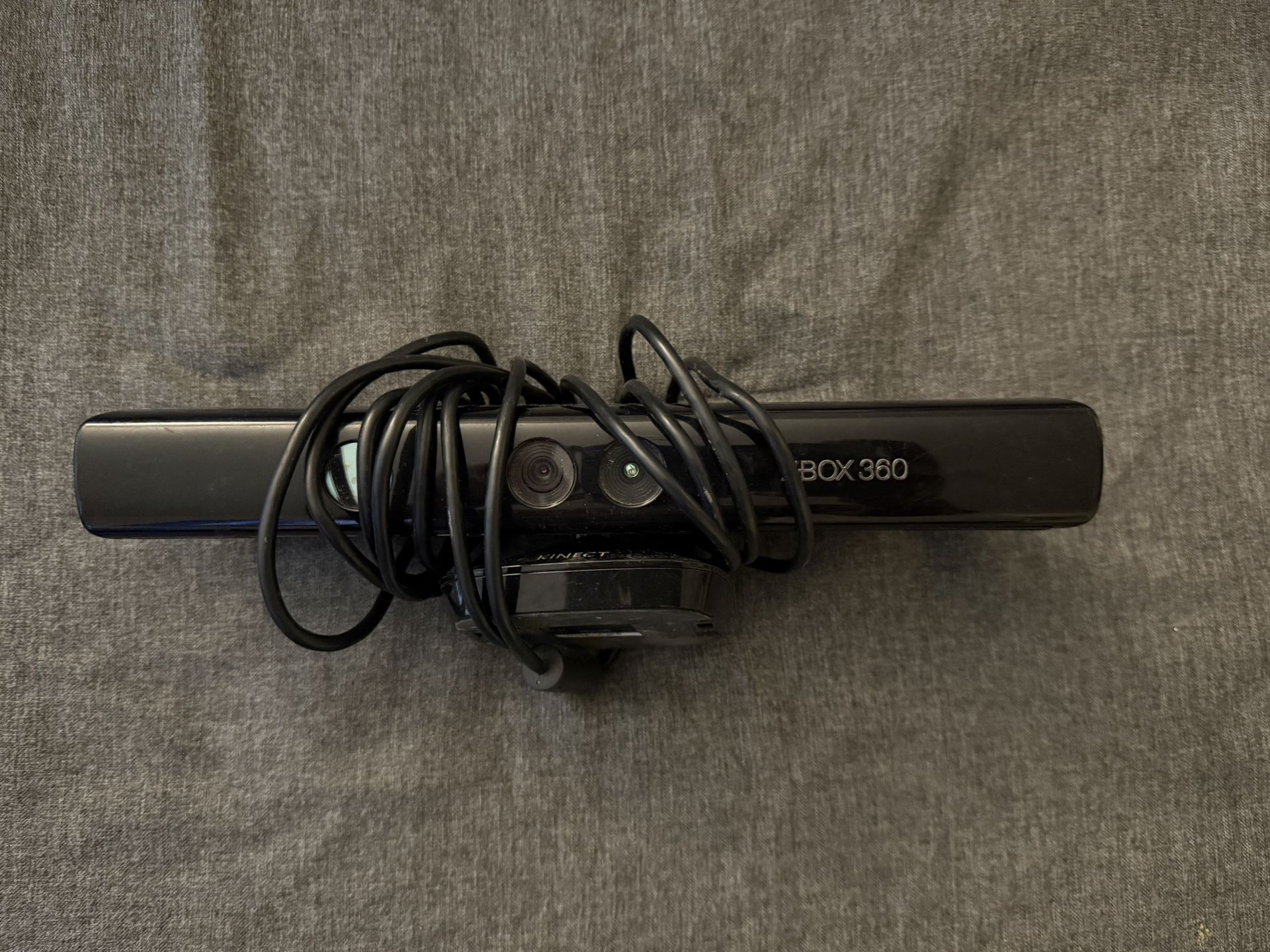 Xbox 360 Kinect Sensor – Standalone Unit – Tested & Working