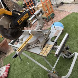 Dewalt Sliding Compound Miter Saw 12” On Ridgid Stand