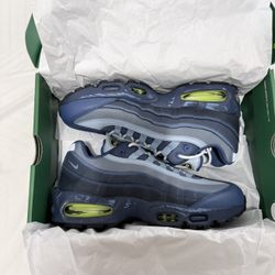 Nike Air Muscle  95 X Yu Gi Oh With Promo Card DS Size 9 Men From SNKRS with Proof Of Purchased. FIRM ON PRICE!