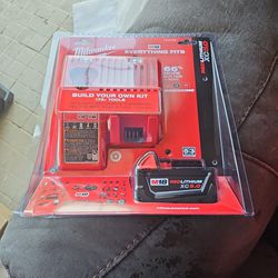 Milwaukee Battery Charger With 5.0 Battery 