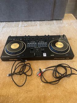 DJ Controller