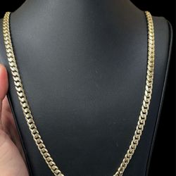 10KT Italian Gold Cuban Chain 24” – 6mm – 26.4g – Solid Look