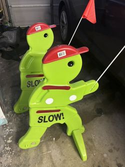 Step 2 Kid Alert Street Safety Sign