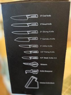 Brand new in box - Yoleya kitchen knife set