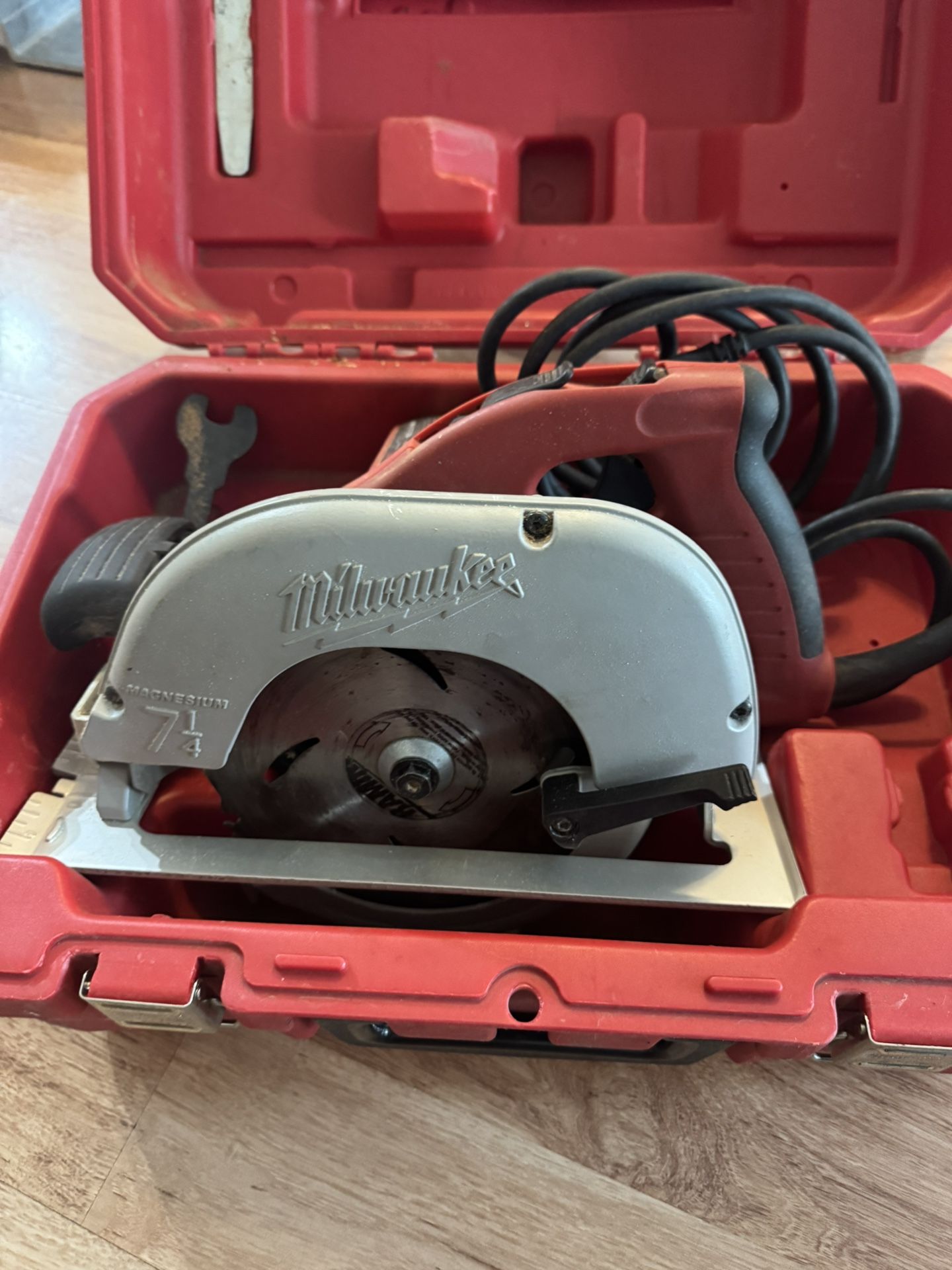 Circular Saw (Milwaukee)