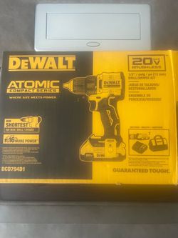 with two battery chargers DEWALT Atomic 20V Brushless Drill/Driver Kit DCD794D1.. with two battery chargers