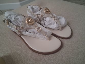 MK Sandals 7 1/2