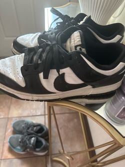 Pandas Nike
