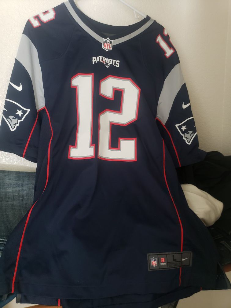 Patriots jerseys brady 12