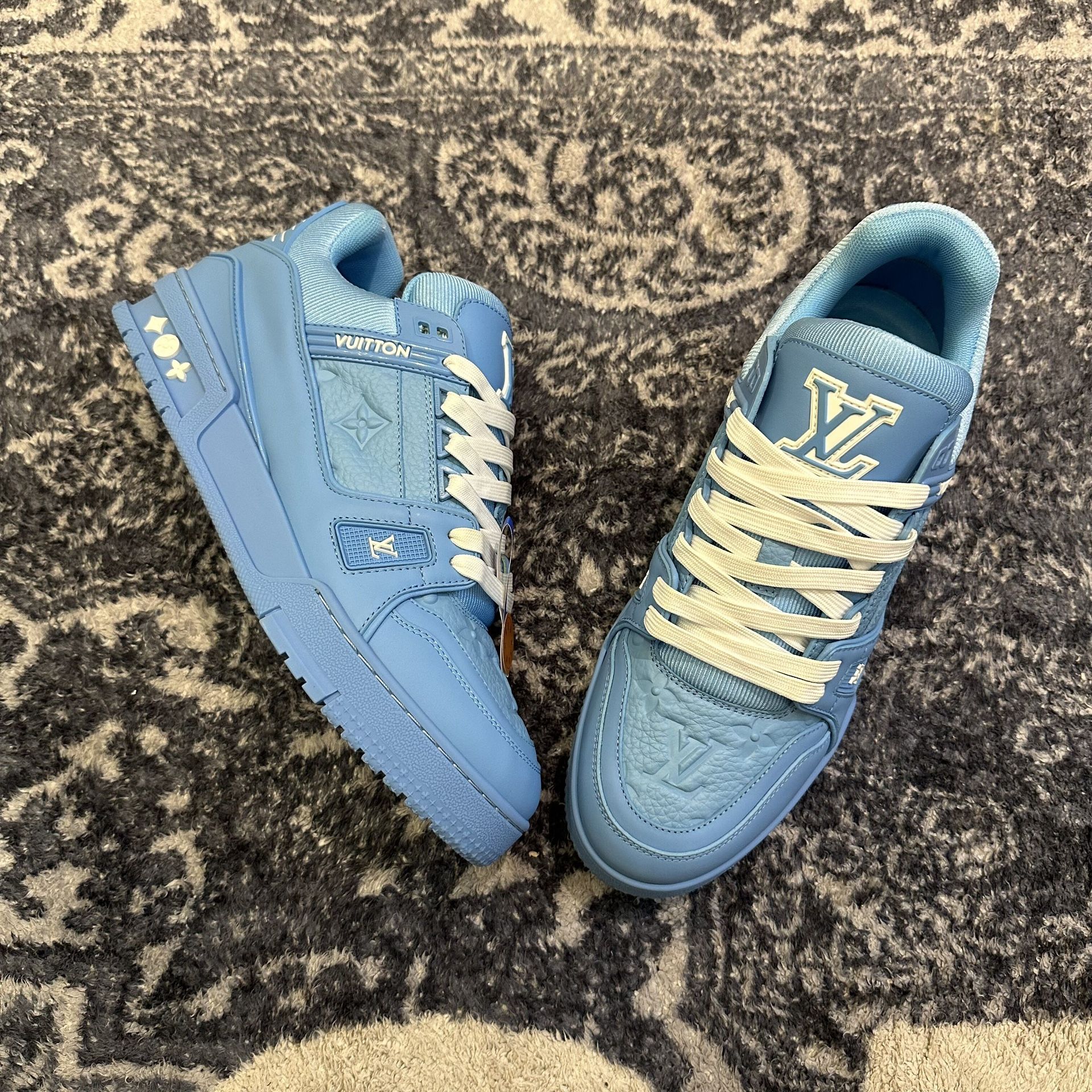 Louis Vuitton LV Embossed Monogram Trainers Blue Men’s Size 10
