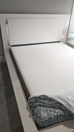 Queen Size Mattress Open Box Condition 