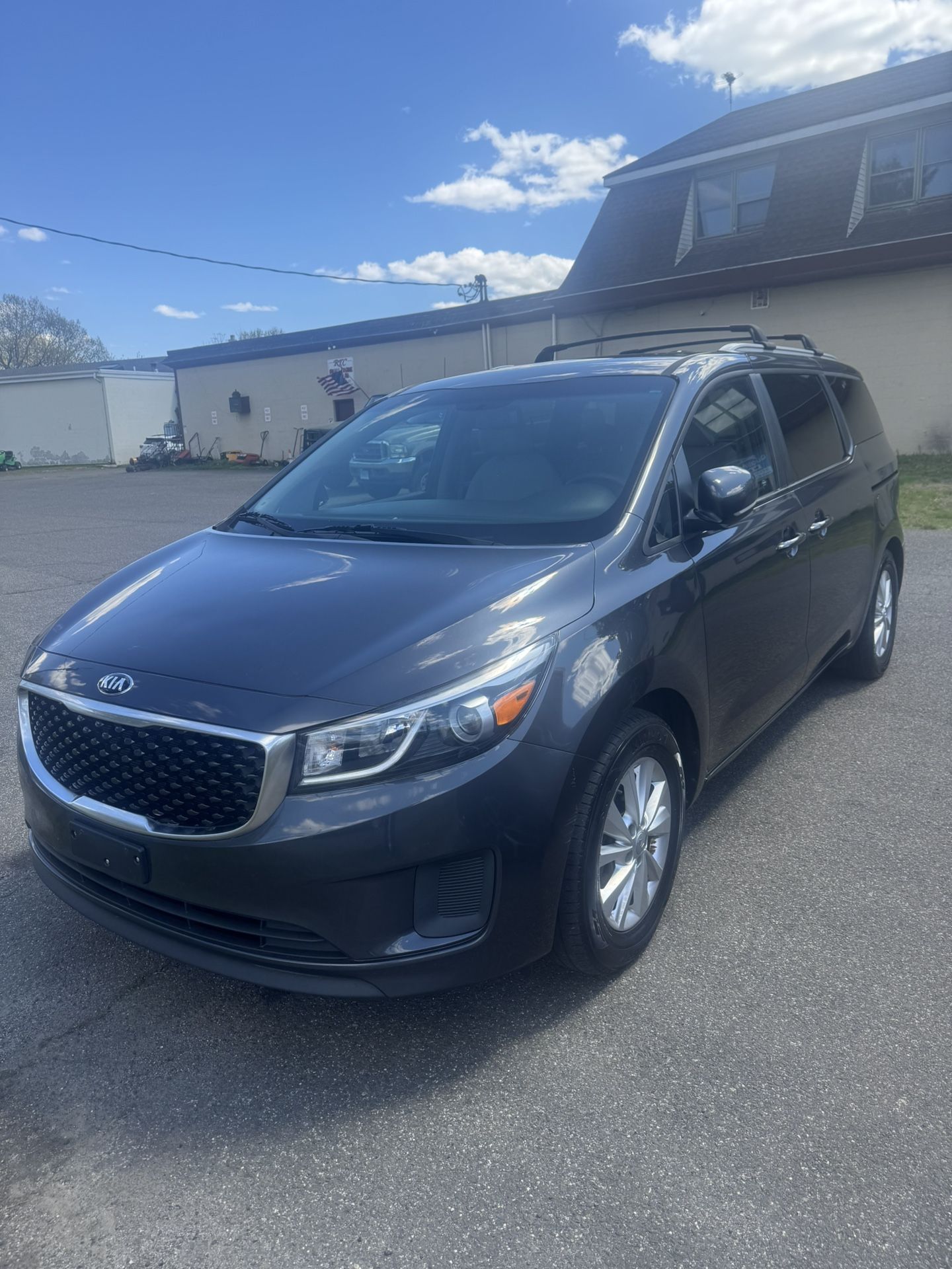 2016 KIA Sedona LX