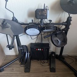 Electric Drums Set And Speaker 