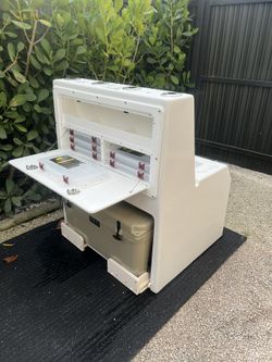 Fiberglass Boat Leaning Post 