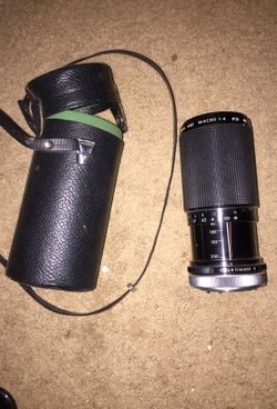 Nikon Camara lense with case