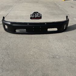 Dodge Ram 2013. 2018 Front Bumper.
