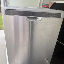 Whirlpool Dishwasher 