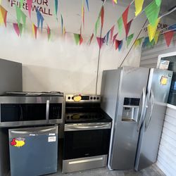 Frigidaire Kitchen package stainless steel refrigerator stove dishwasher and microwave everything fine ready tasted With Warranty delivery and install