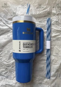 Stanley Arctic Twist quencher H2.0 flowstate tumbler 40 oz BRAND NEW