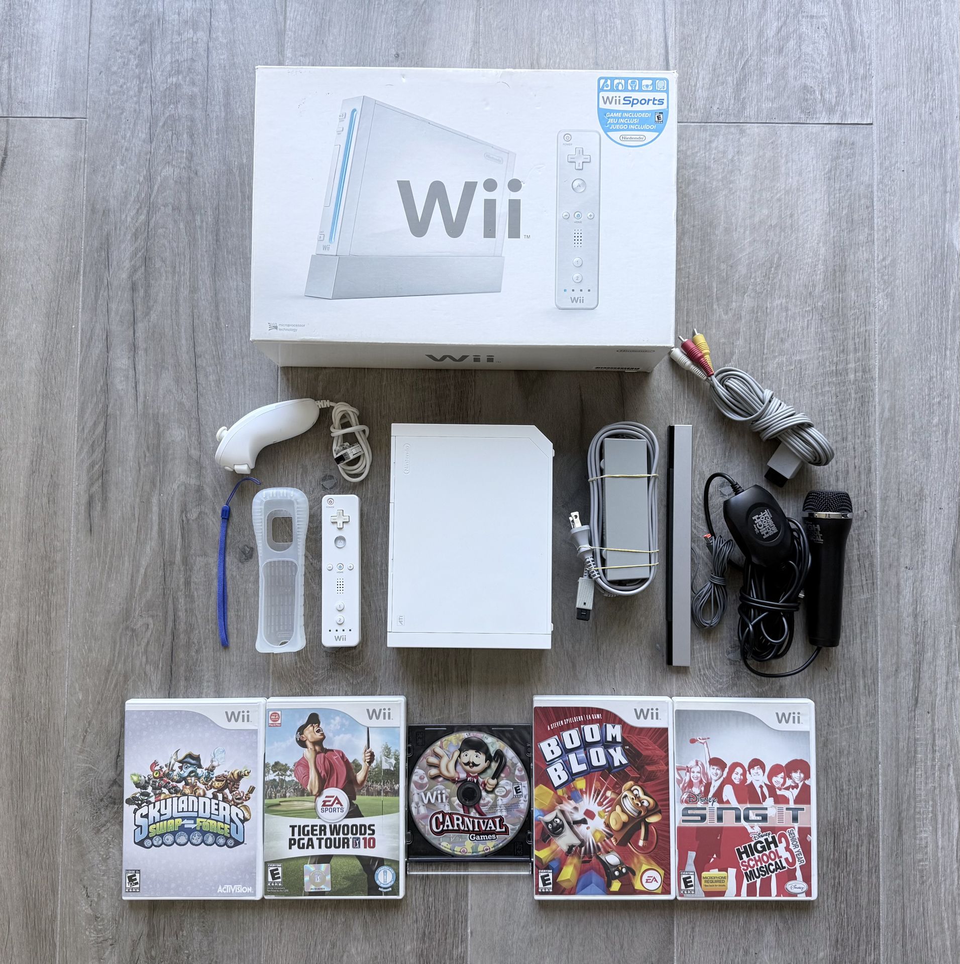Nintendo Wii Bundle