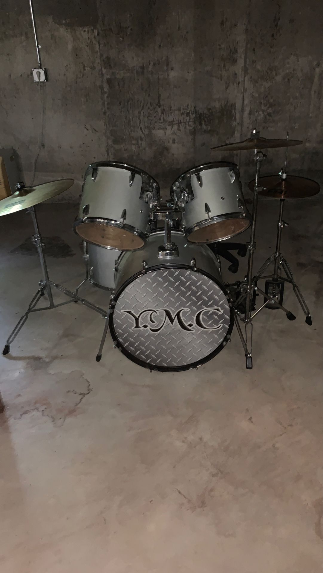 Y.M.C Drum kit