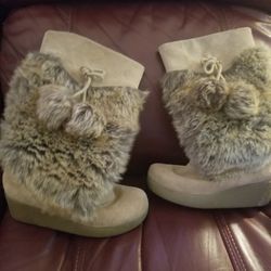 Women's Fur Fashion Boots Size 7