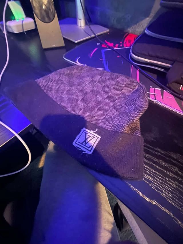 Lv Beanie 