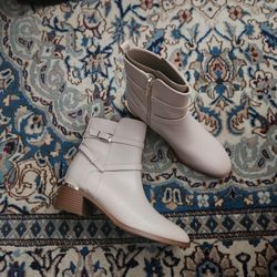 New Beige Calvin Klein Zip Up Short Boots Size 8