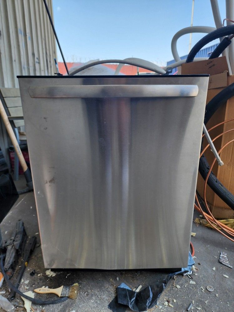 Frigidaire Dishwasher