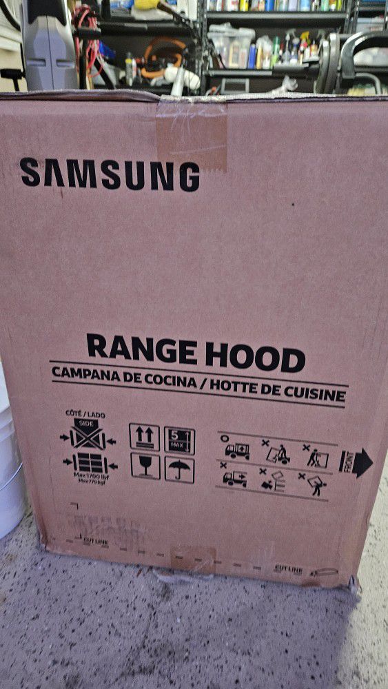Samsung Bespoke Wall Mount Smart 30 White Kitchen Hood Range 
