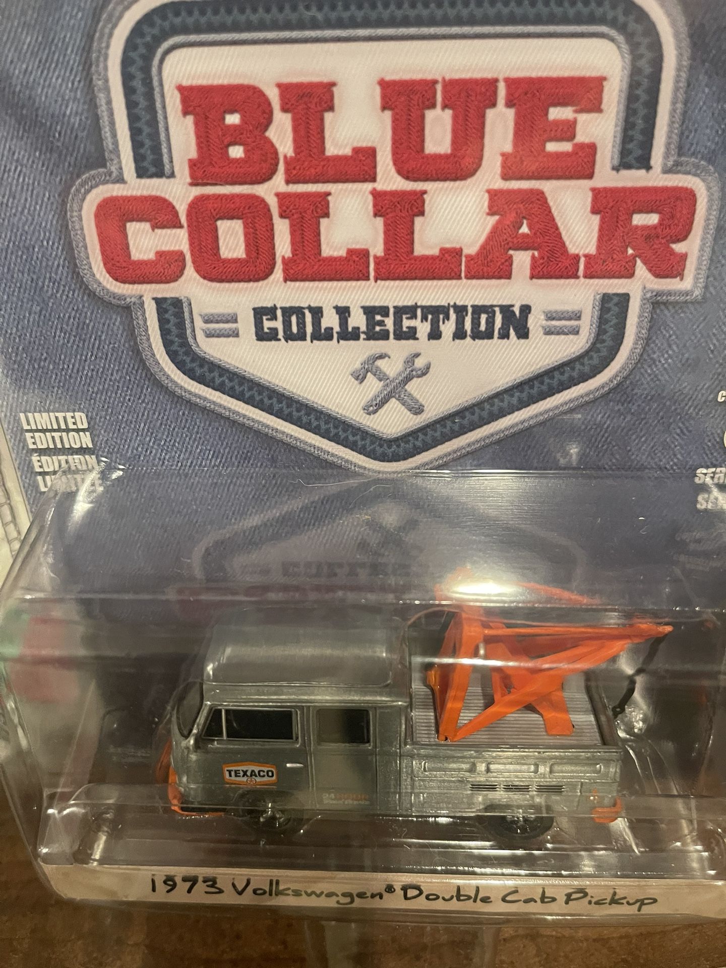 GREENLIGHT RAW CHASE 1973 Volkswagen Double Cab Pickup