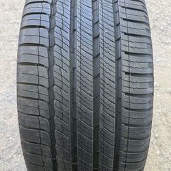 Michelin 275/45/21  (1) Tire 