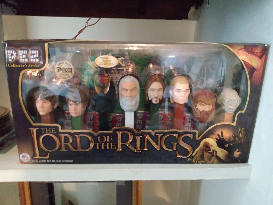 Pez Lord of the Rings Limited Edition never open